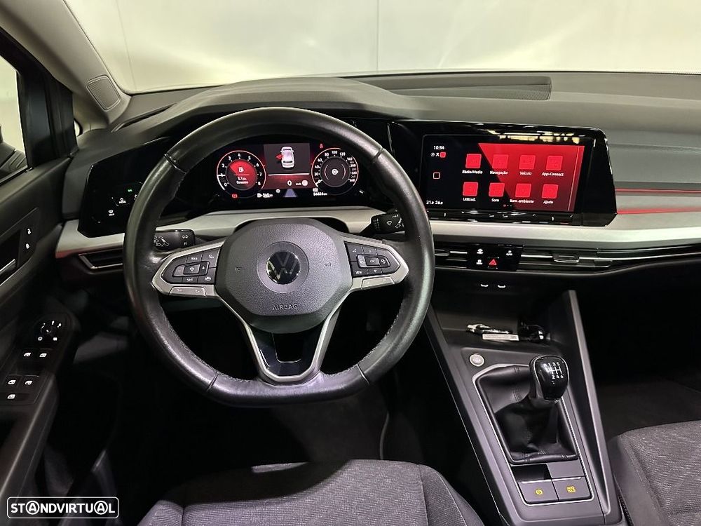 VW Golf 1.0 TSI Life - 9