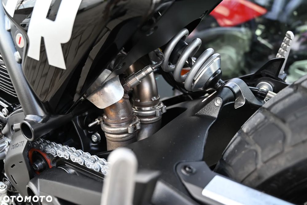 Ducati Scrambler - 31