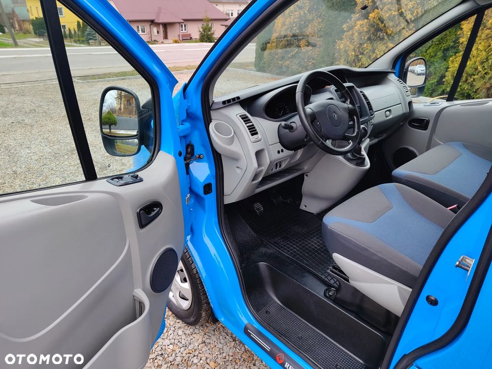 Renault TRAFIC - 21