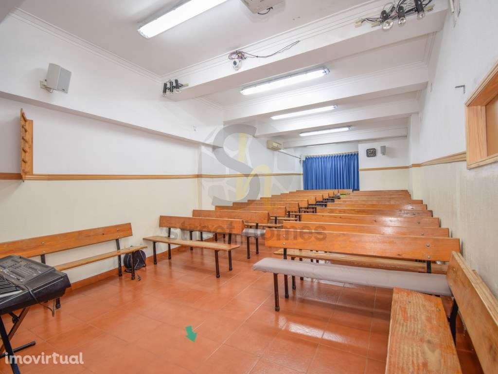 Loja com possibilidade de passar a habitação - Grande imagem: 3/23