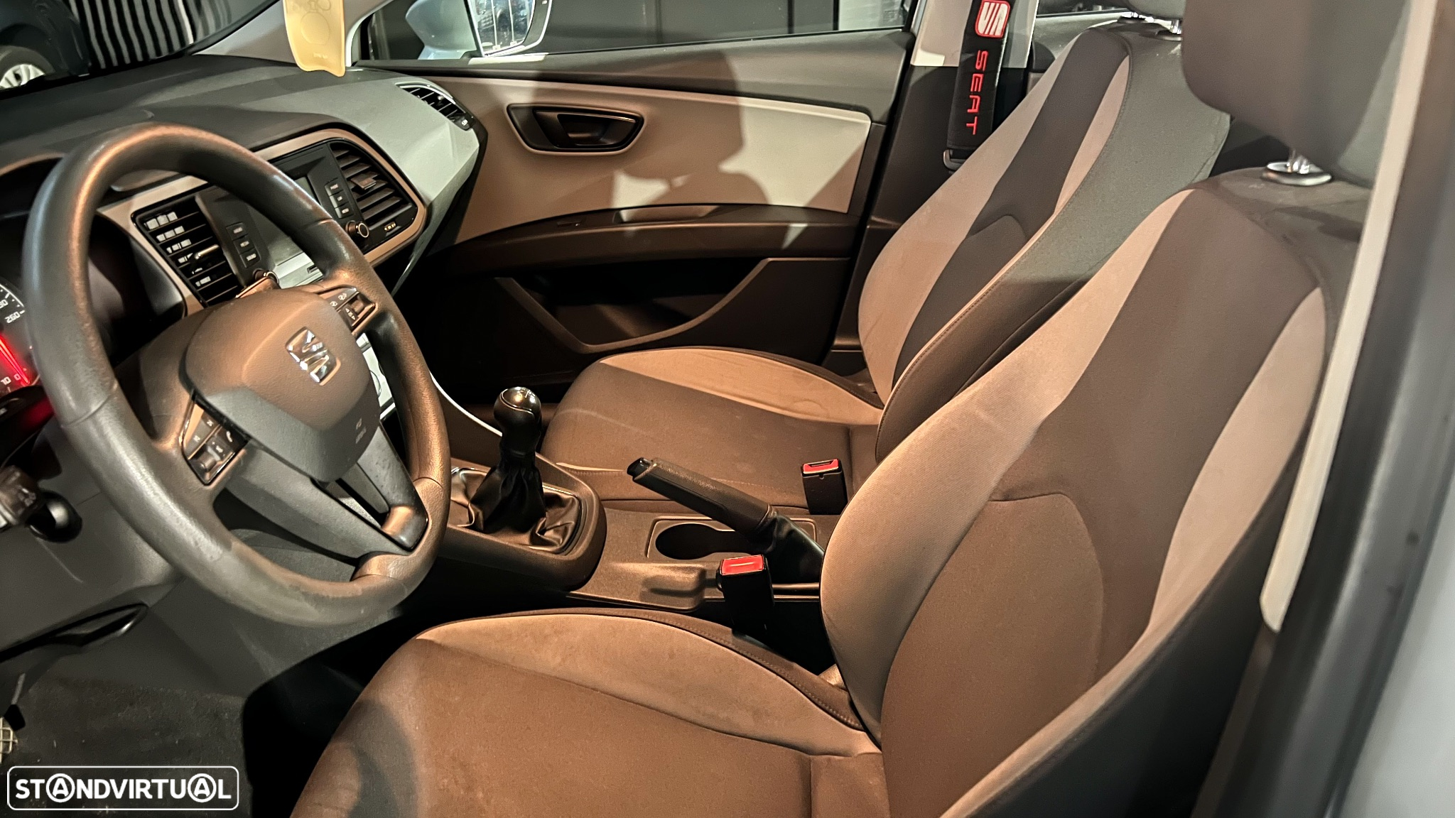 SEAT Leon 1.6 TDI Sport - 12