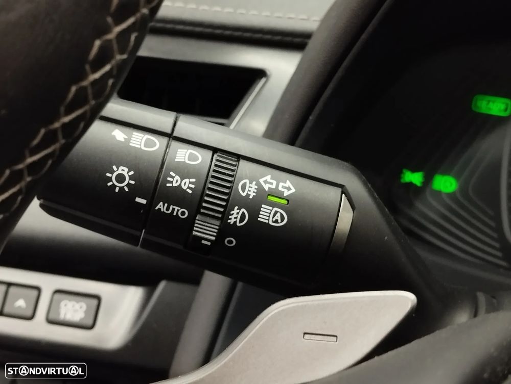 Lexus UX 300e Premium - 27