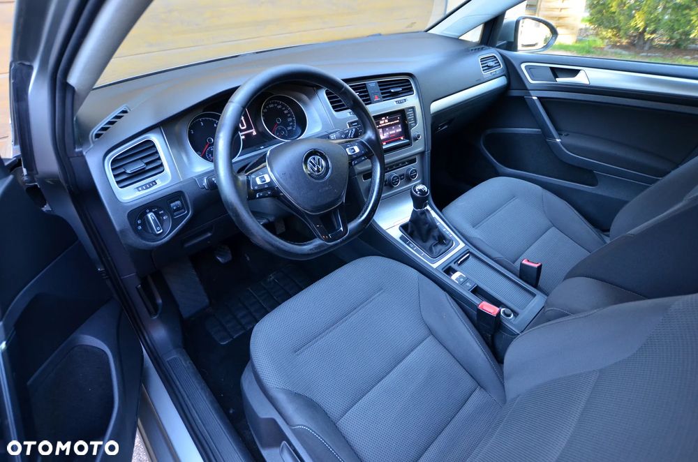 Volkswagen Golf Variant 1.6 TDI DPF BlueMotion Technology Comfortline - 5