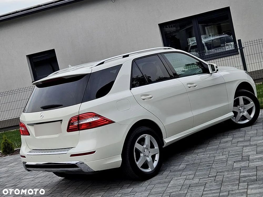 Mercedes-Benz ML 350 BlueTEC 4MATIC 7G-TRONIC - 12