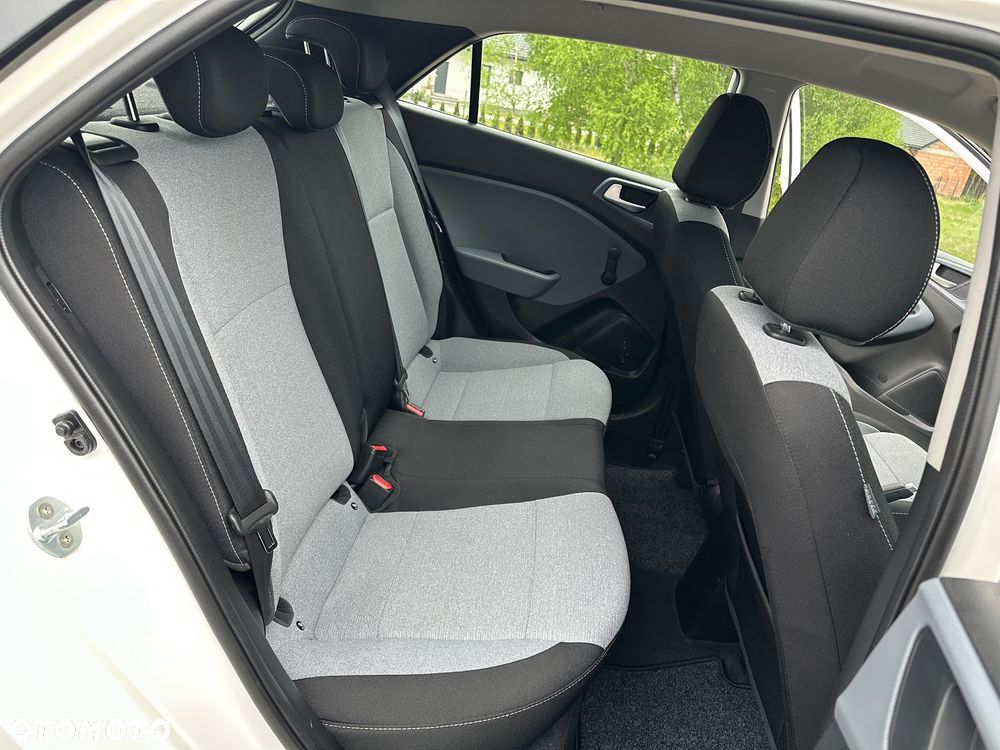 Hyundai i20 blue 1.2 Classic - 31