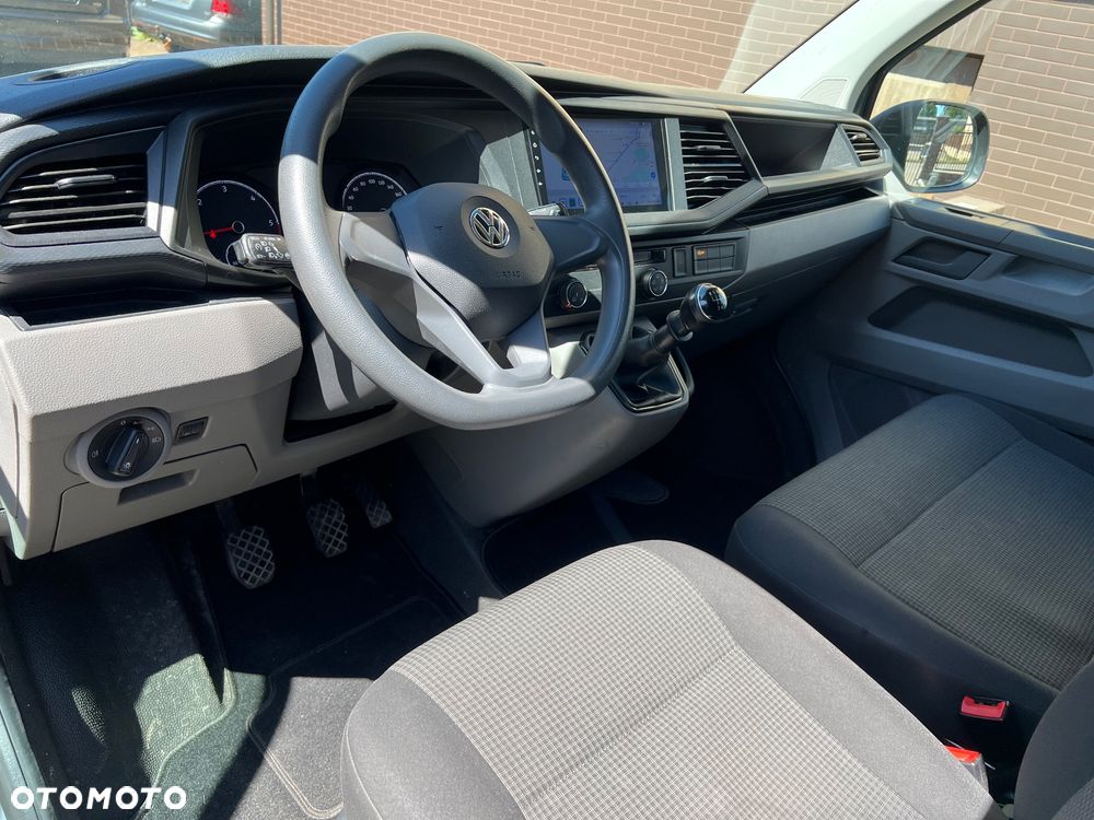 Volkswagen Transporter T6.1 - 14