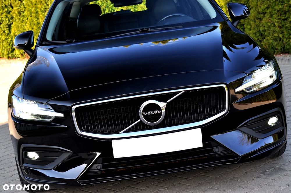 Volvo V60 D3 Momentum Pro - 5