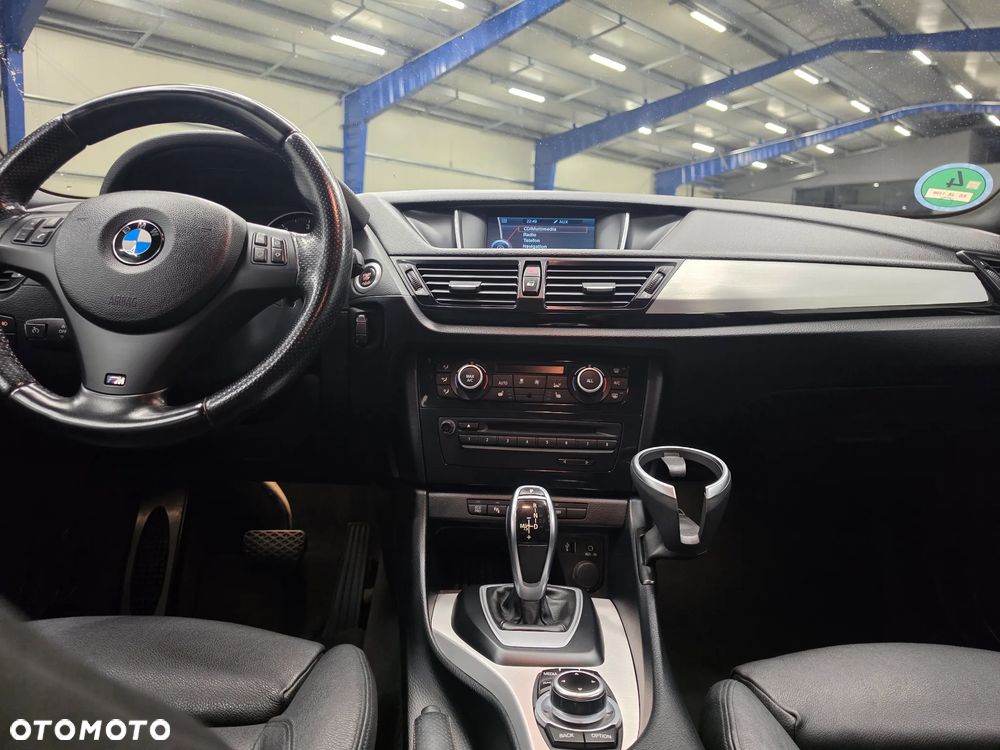 BMW X1 xDrive18d Sport Line - 29