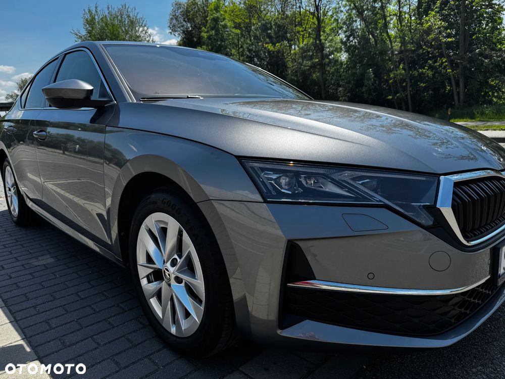 Skoda Octavia 2.0 TDI Selection DSG - 6