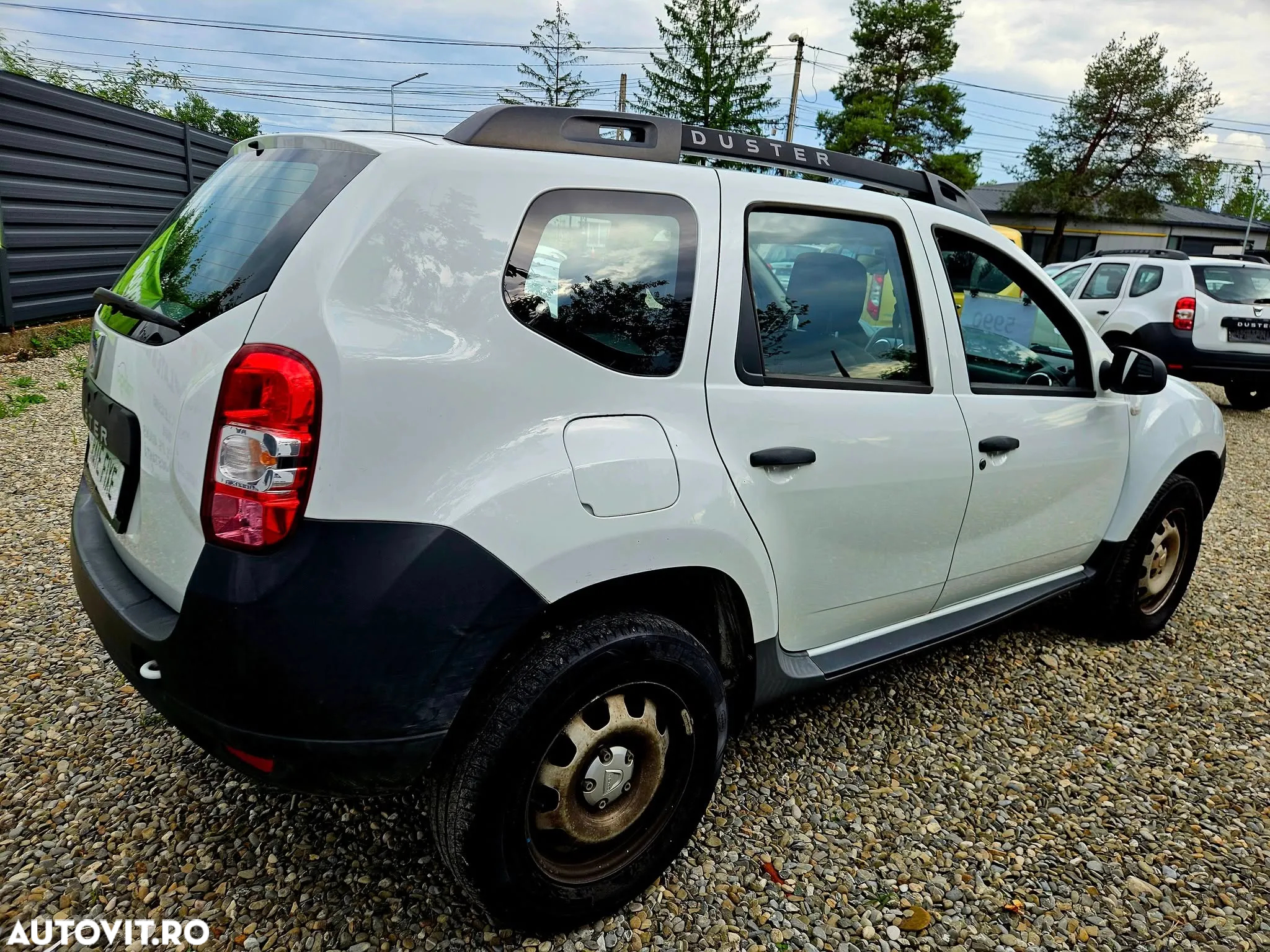 Dacia Duster 1.6 4x2 Ambiance - 4