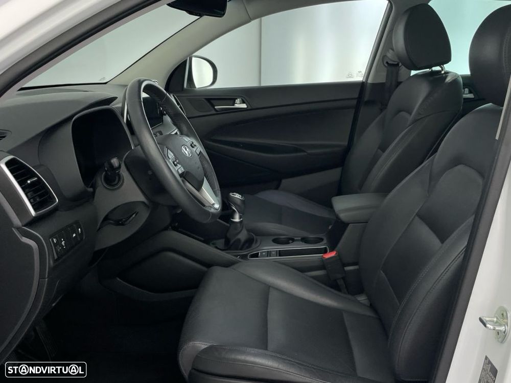 Hyundai Tucson 1.6 CRDi Premium - 11