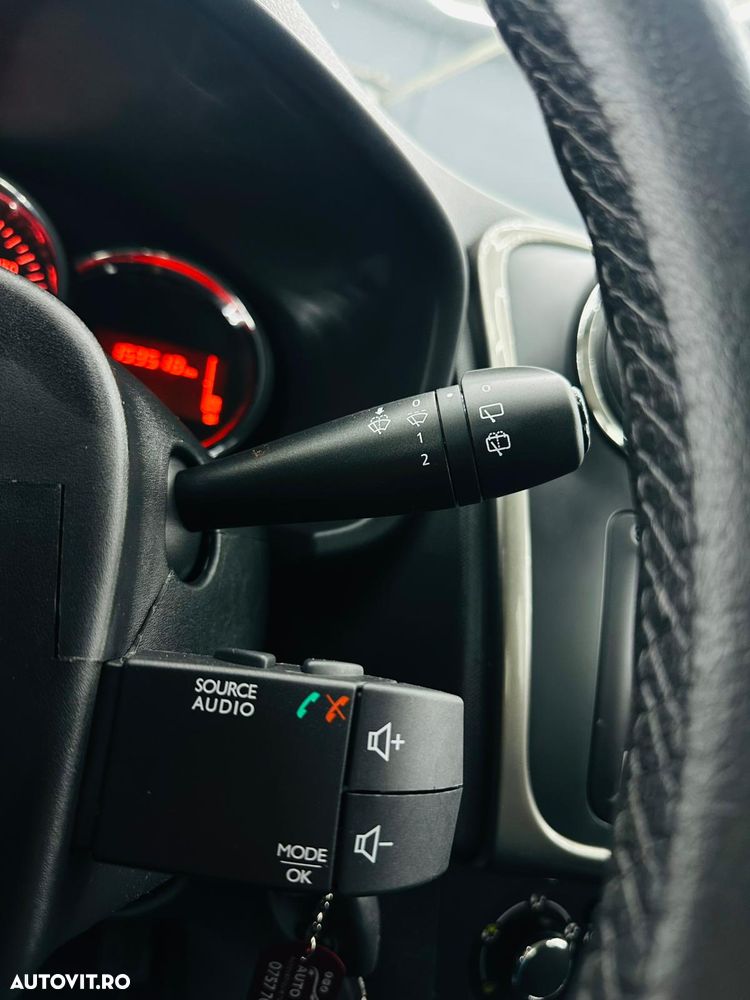 Dacia Sandero 0.9 Stepway - 28