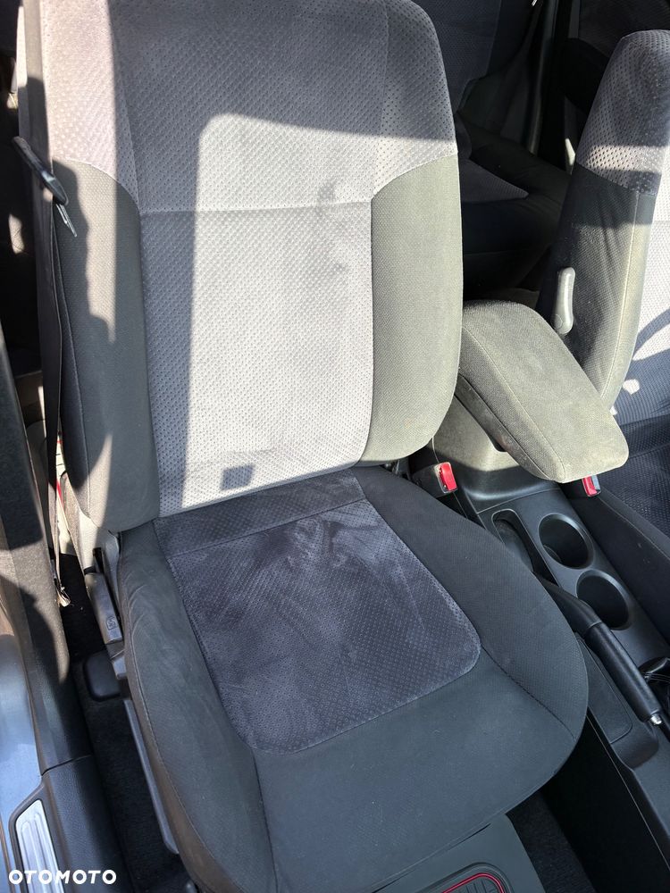 Mitsubishi Outlander 2.0 Sport 4WD - 20