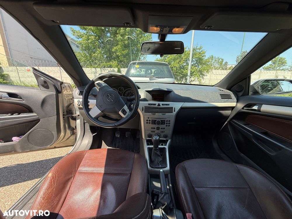Opel Astra Classic 1.6i - 3