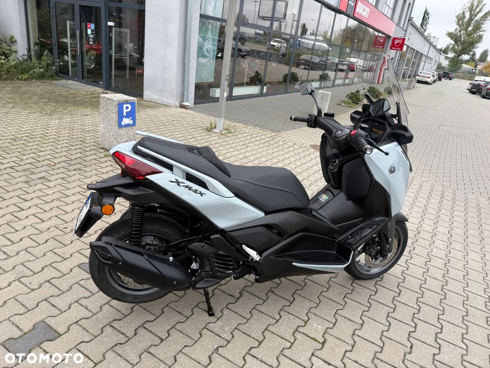 Yamaha X-max - 5