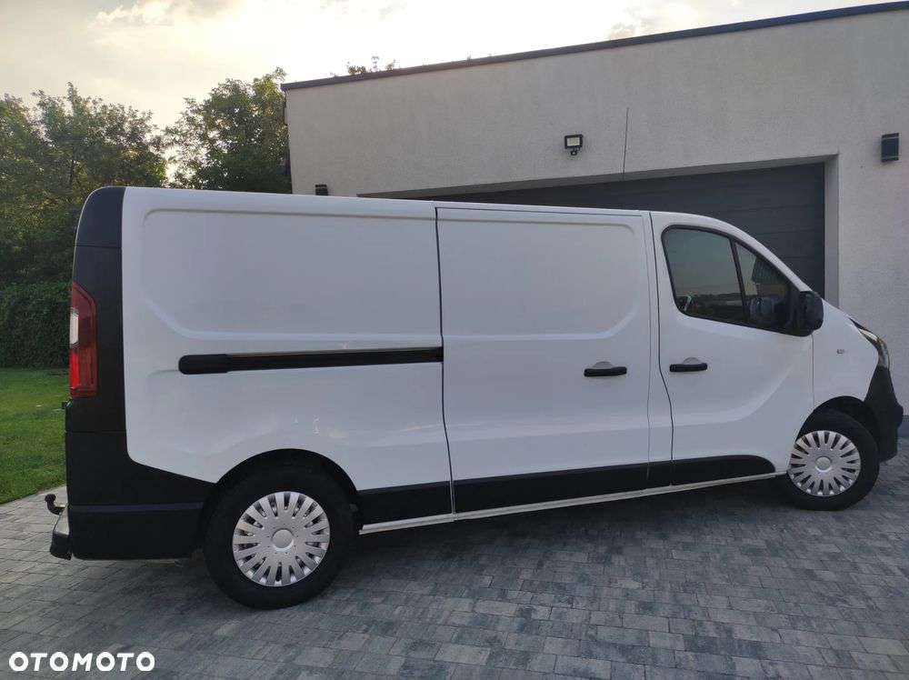 Opel vivaro - 4