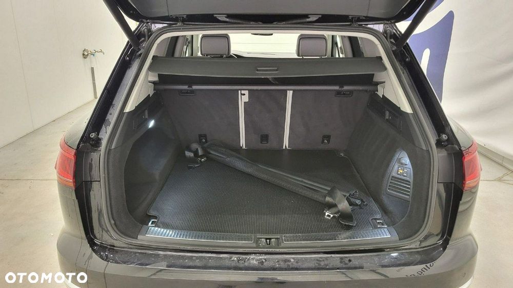 Volkswagen Touareg - 30