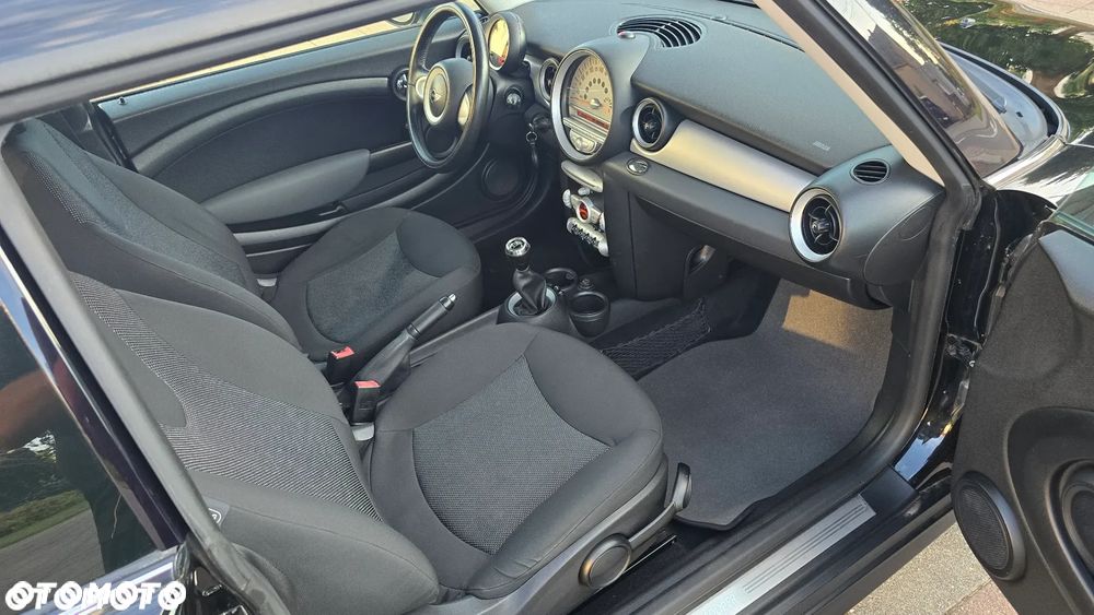MINI Cooper - 29