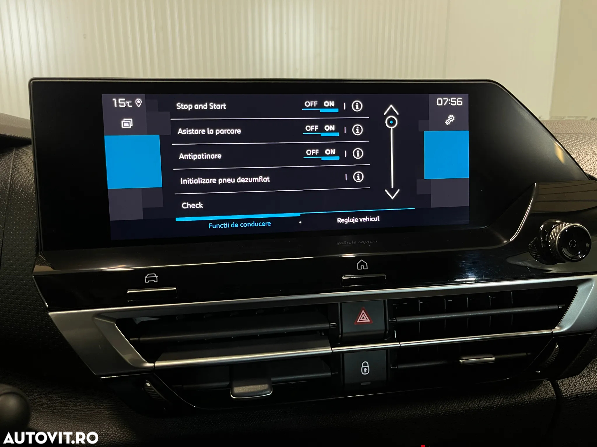 Citroën C4 1.5 BlueHDi S&S EAT8 Feel Pack - 19