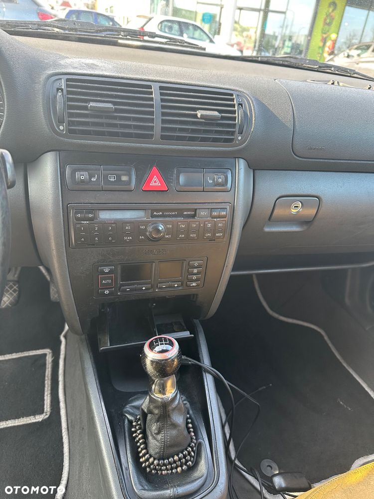 Audi A3 3-drzwiowe 1.9 TDI Attraction - 8