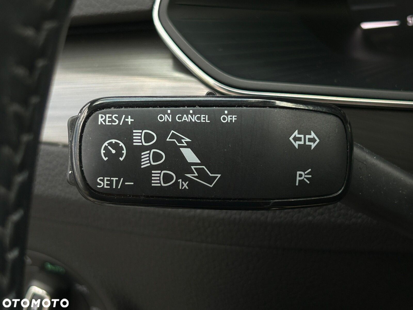 Skoda Superb 2.0 TDI SCR Style DSG - 21