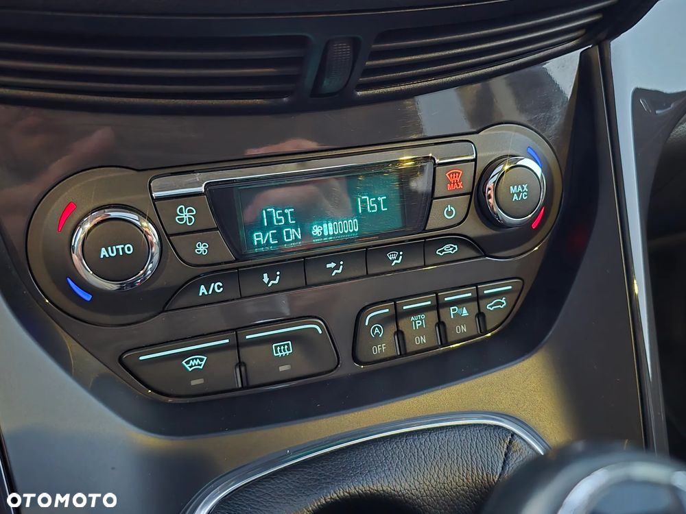 Ford Kuga 1.6 EcoBoost FWD Titanium Plus ASS - 36