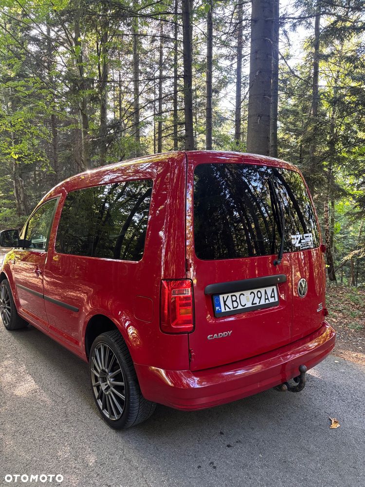 Volkswagen Caddy - 10