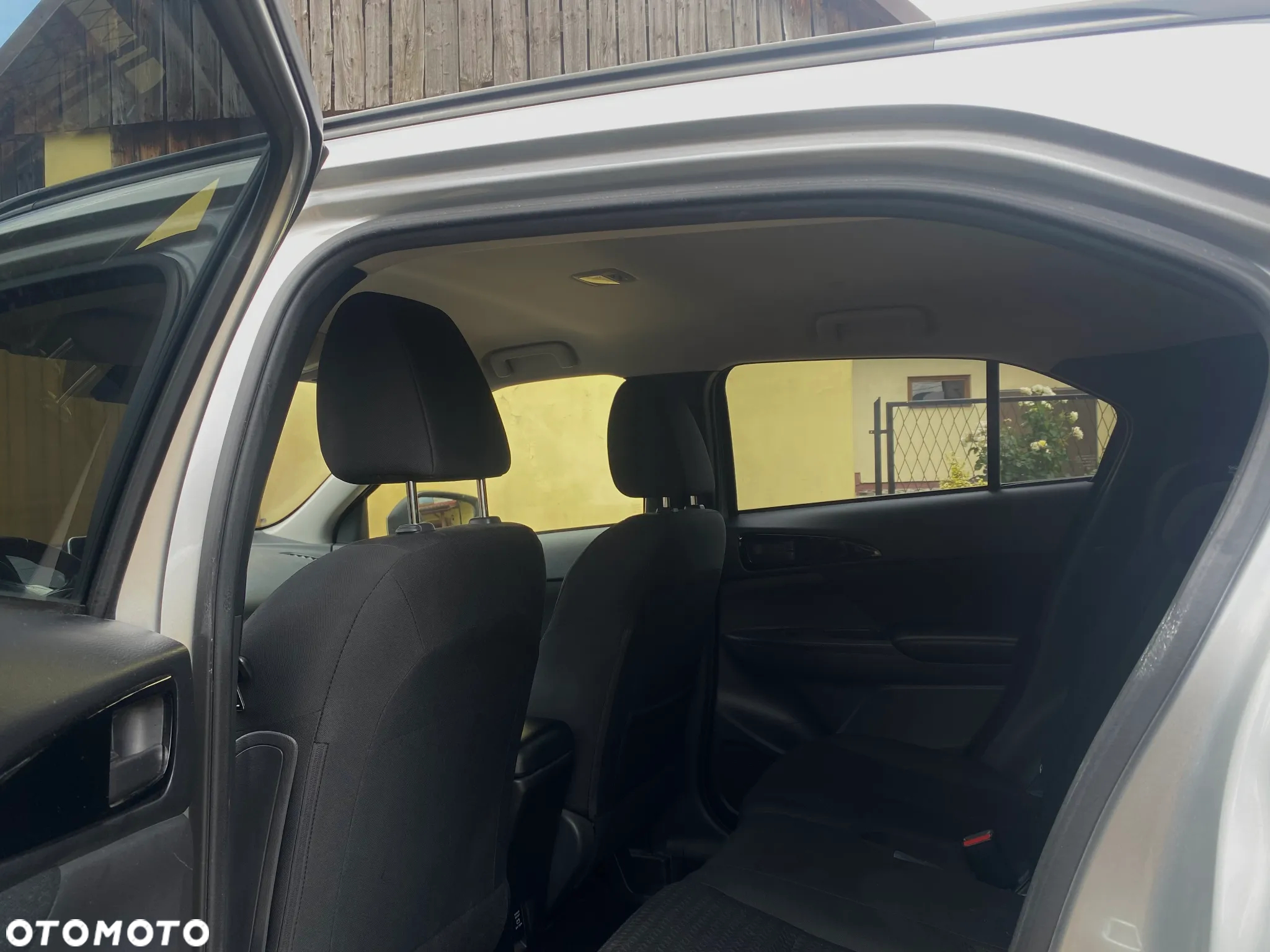 Mitsubishi Eclipse Cross - 5