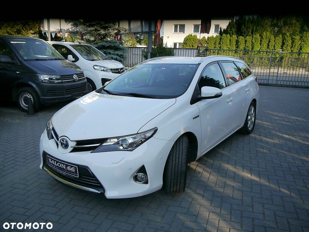 Toyota Auris - 5