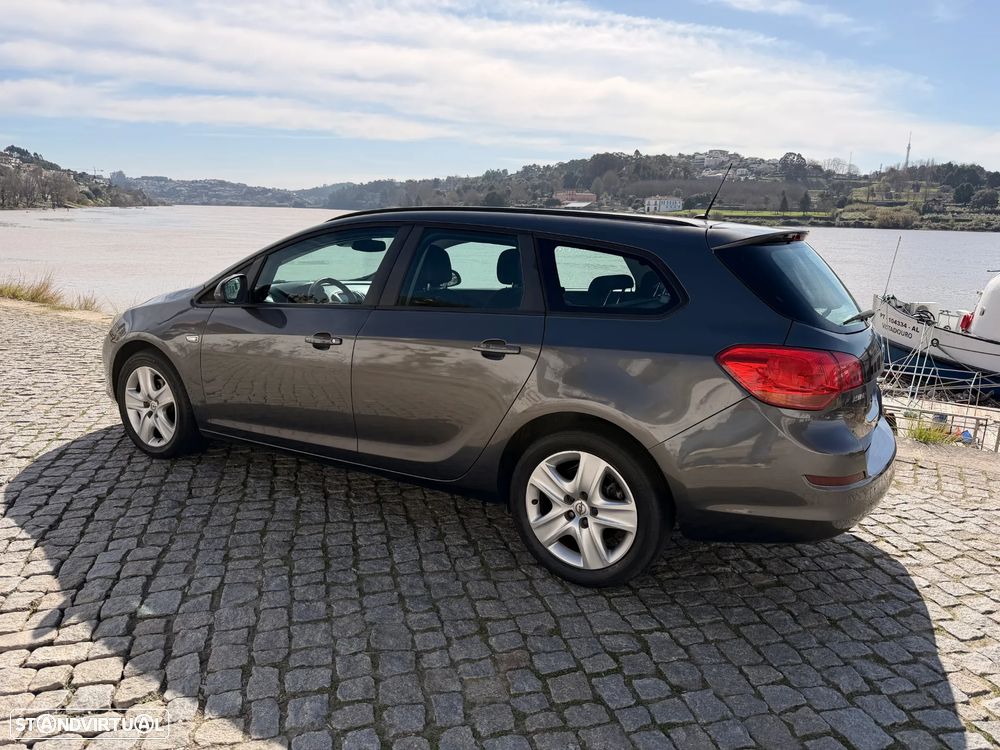 Opel Astra Sports Tourer 1.6 CDTI DPF ecoFLEX S&S ENERGY - 4