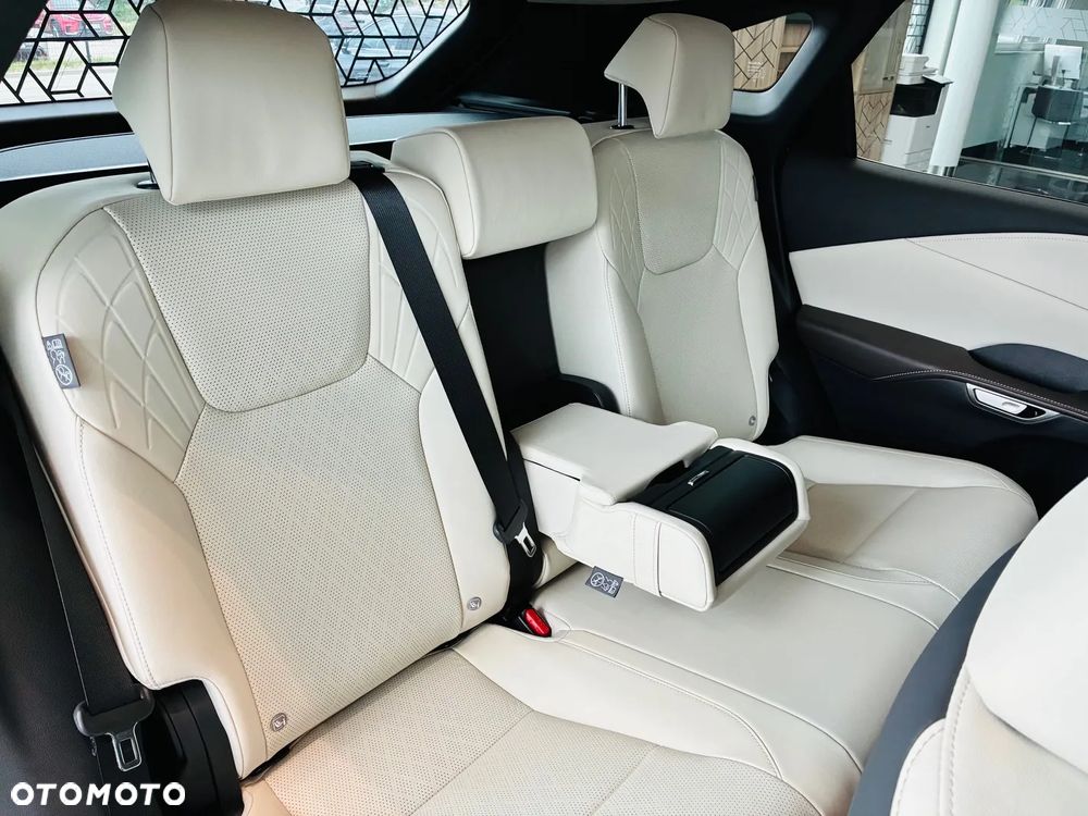 Lexus RX 350h Prestige - 15