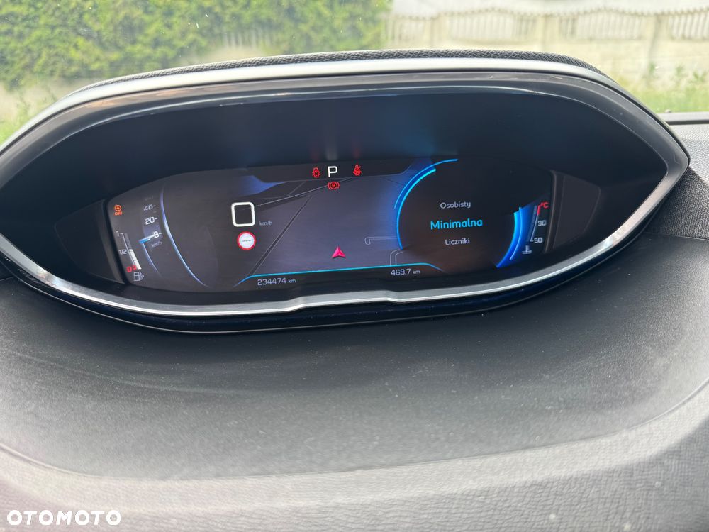 Peugeot 3008 BlueHDi 120 EAT6 Stop & Start Active - 22