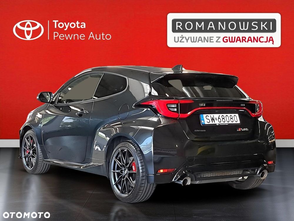 Toyota Yaris - 8