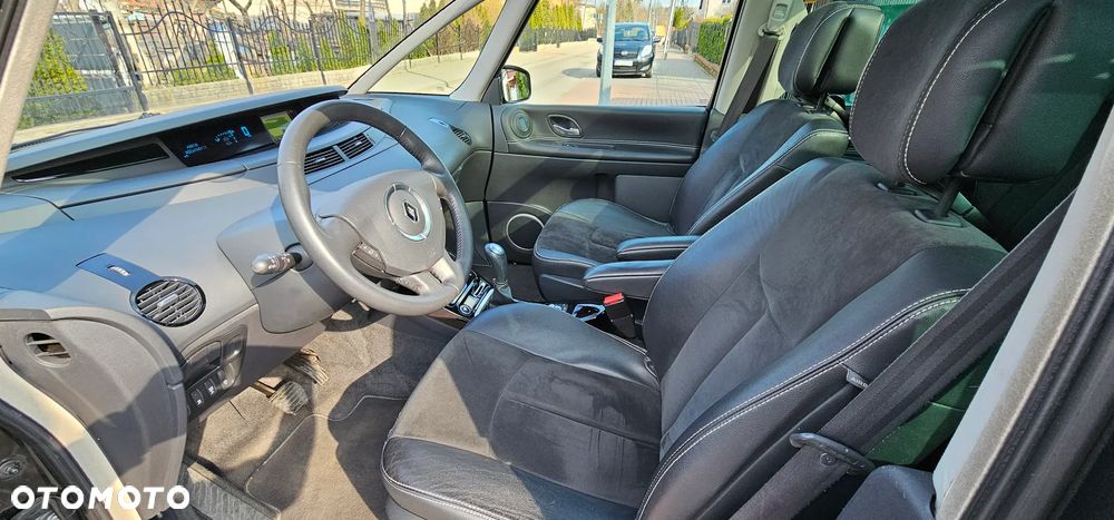 Renault Grand Espace 2.0 dCi 175 FAP Initiale - 11