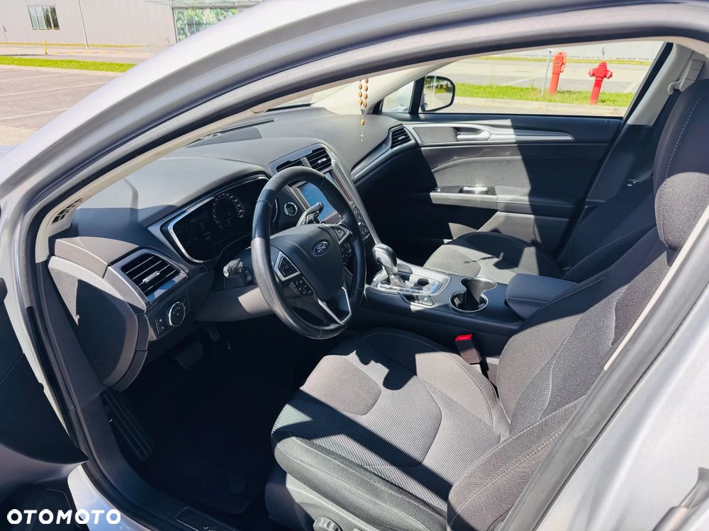 Ford Mondeo 2.0 TDCi Titanium 4WD PowerShift - 6