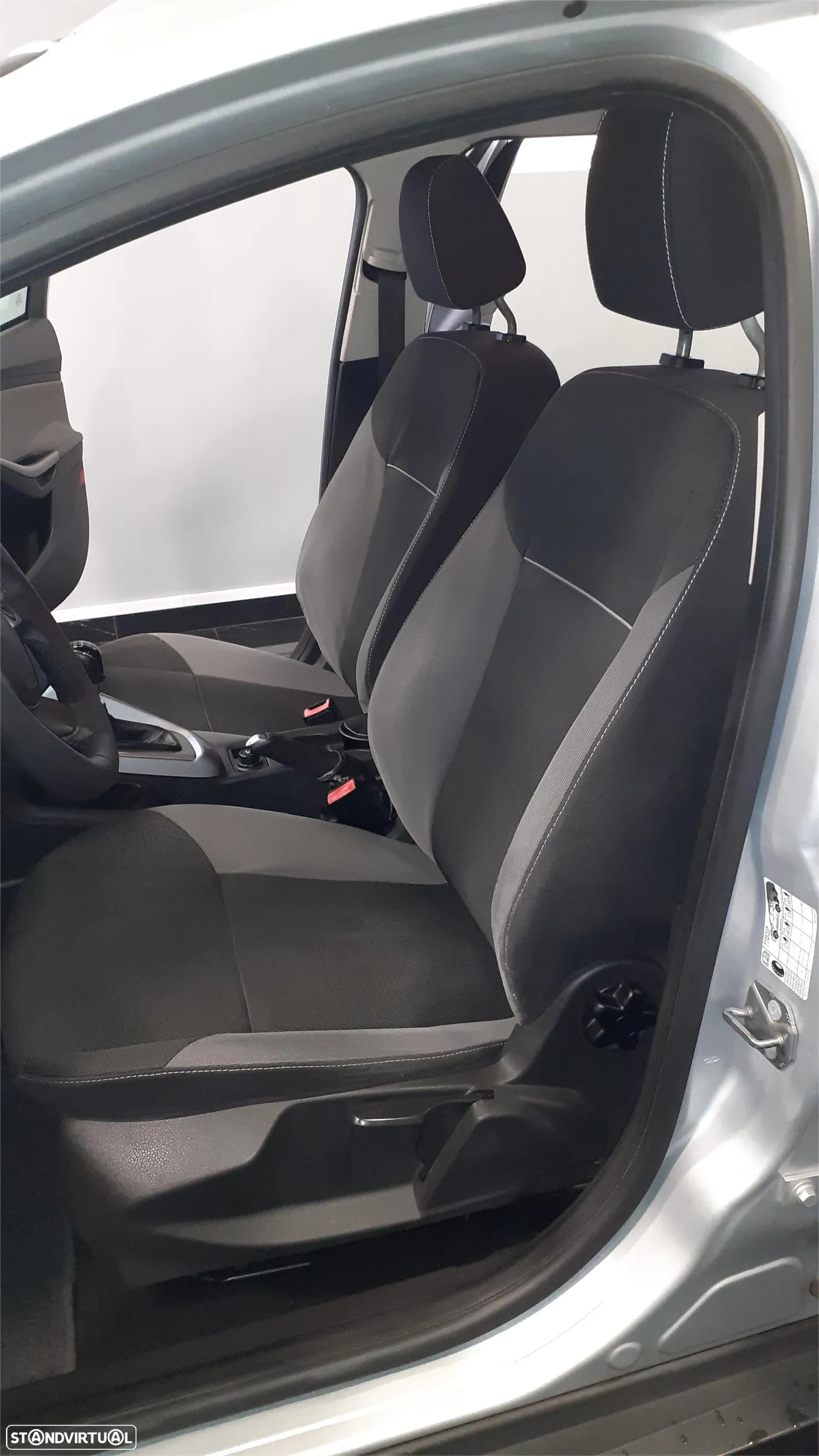 Ford Focus SW 1.6 TDCi Trend - 15