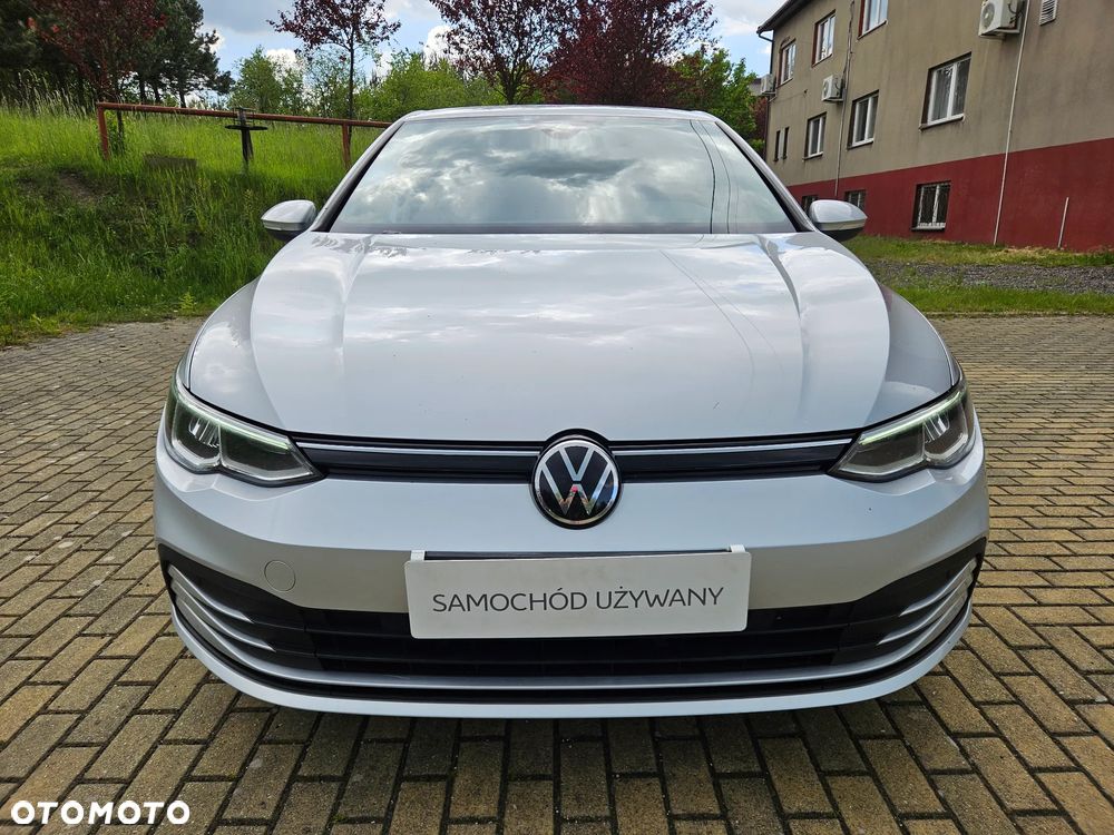 Volkswagen Golf VIII 2.0 TDI Life - 3