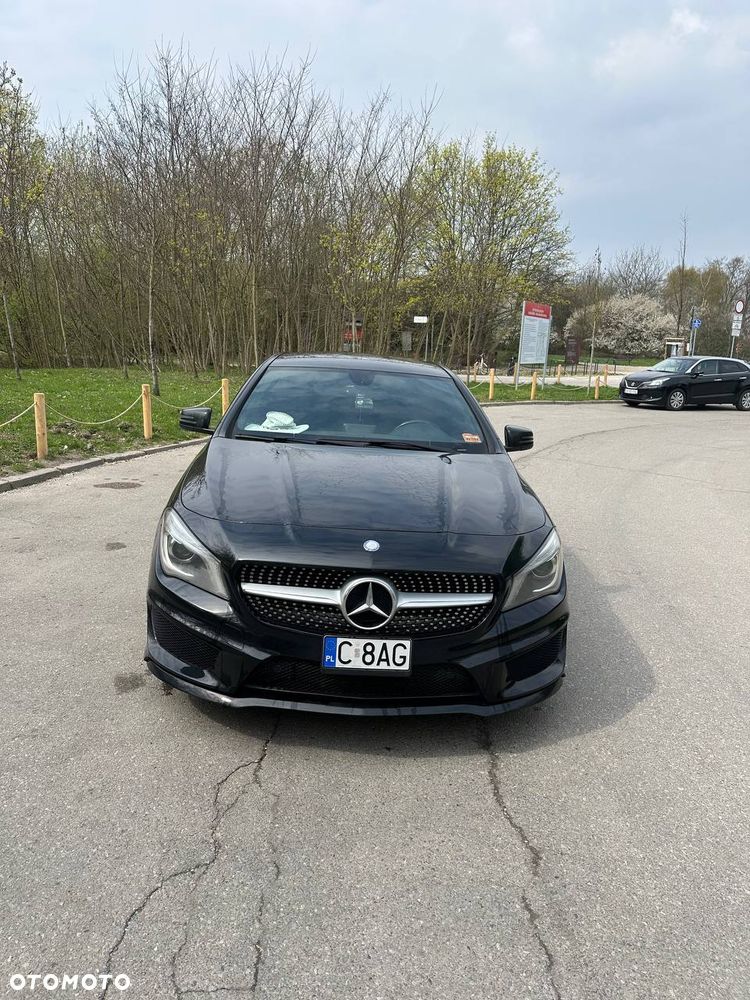 Mercedes-Benz CLA 250 7G-DCT AMG Line - 2