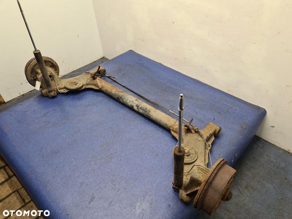 OPEL KADETT E LIFT BELKA ZAWIESZENIA TYŁ - 7