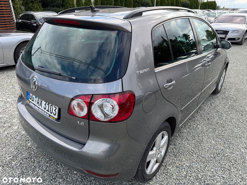 Volkswagen Golf Plus 1.6 Automatik Tour - 10