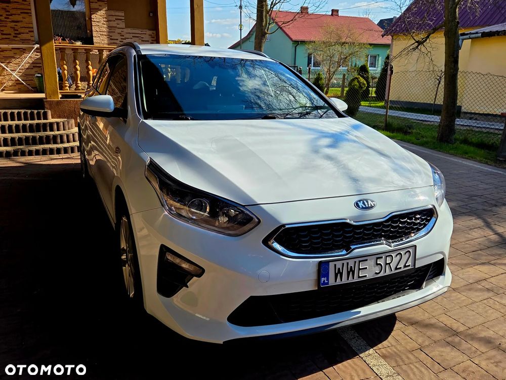 Kia Ceed 1.6 CRDi SCR M - 1