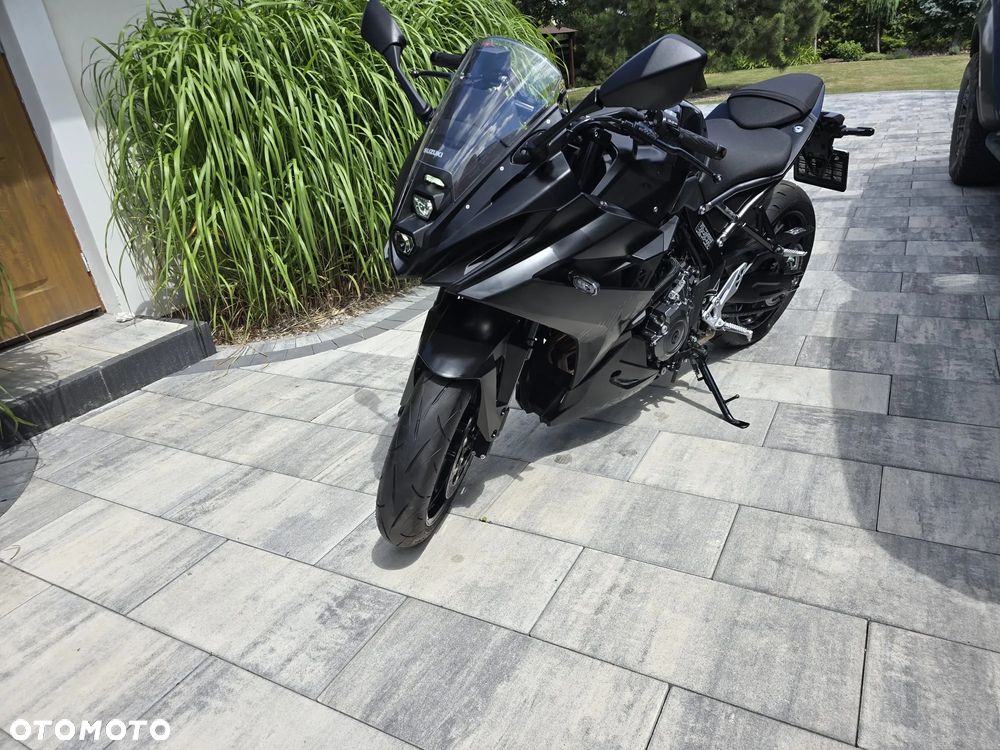 Suzuki GSX-R - 4