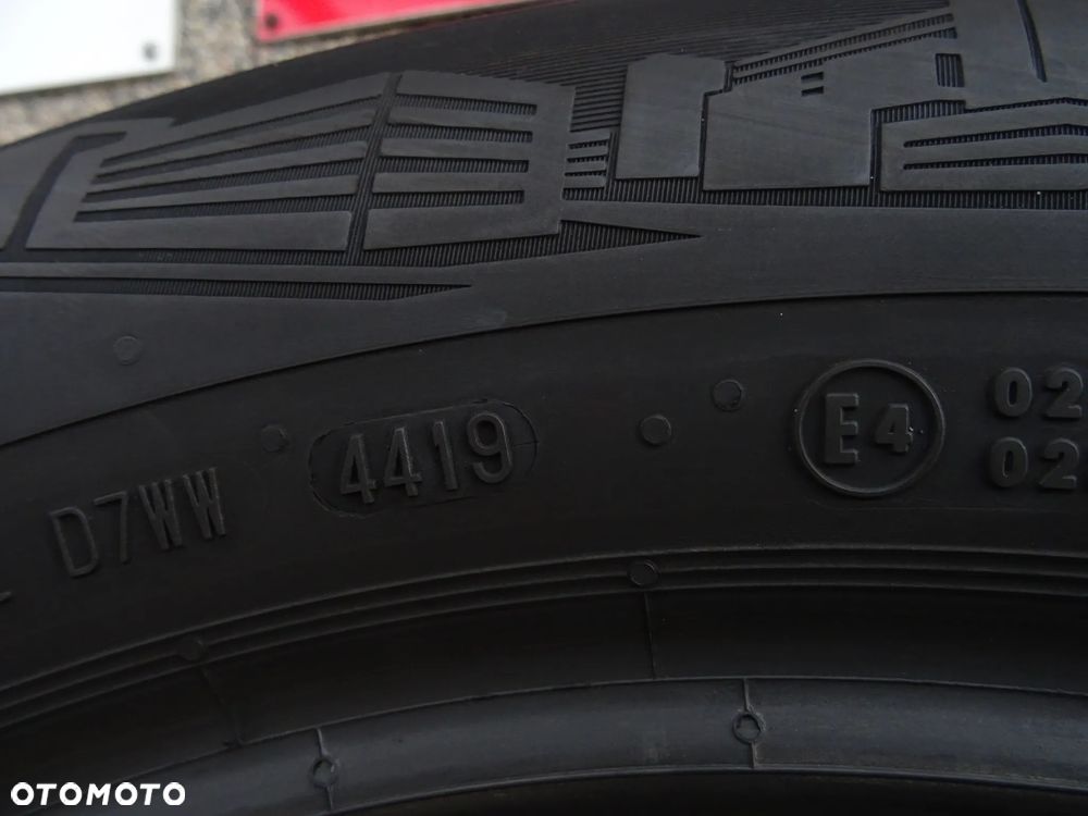 235/55/r18 100v cONTINENTAL All season Contact - 8