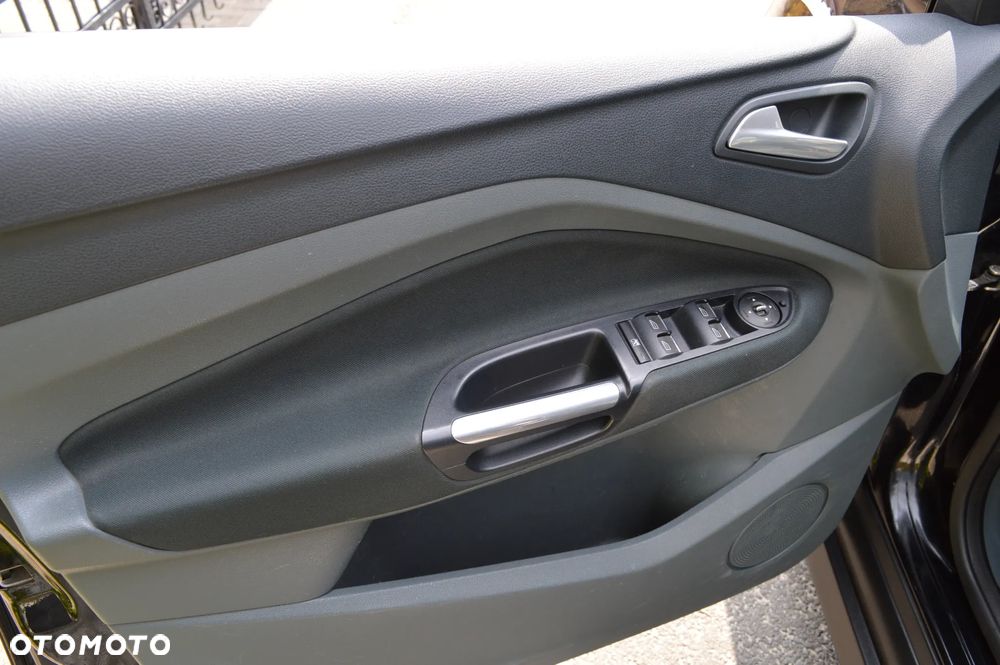 Ford C-MAX 2.0 TDCi Titanium - 20