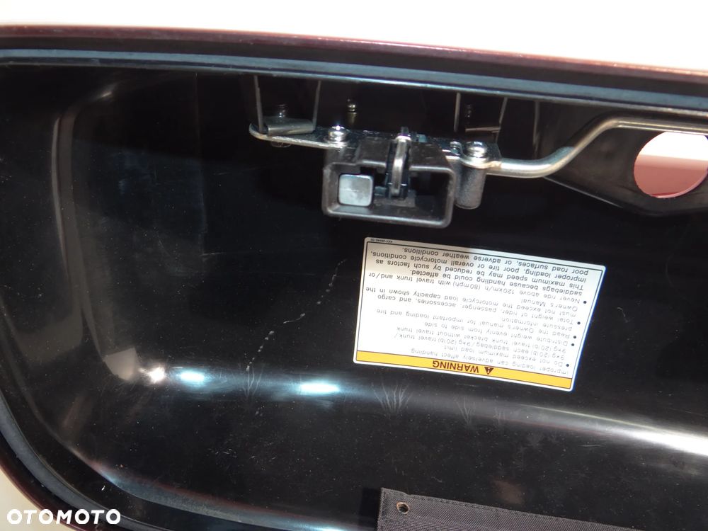 YAMAHA  VENTURE KUFER PRAWT Y022 - 23