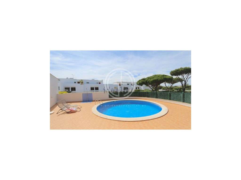 Oportunidade Única! Moradia em banda T3+2 em Vilamoura - Grande imagem: 2/60
