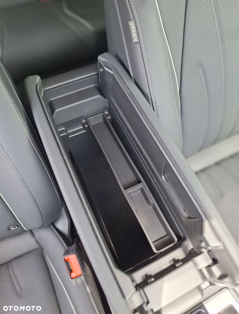 Volkswagen Passat - 39