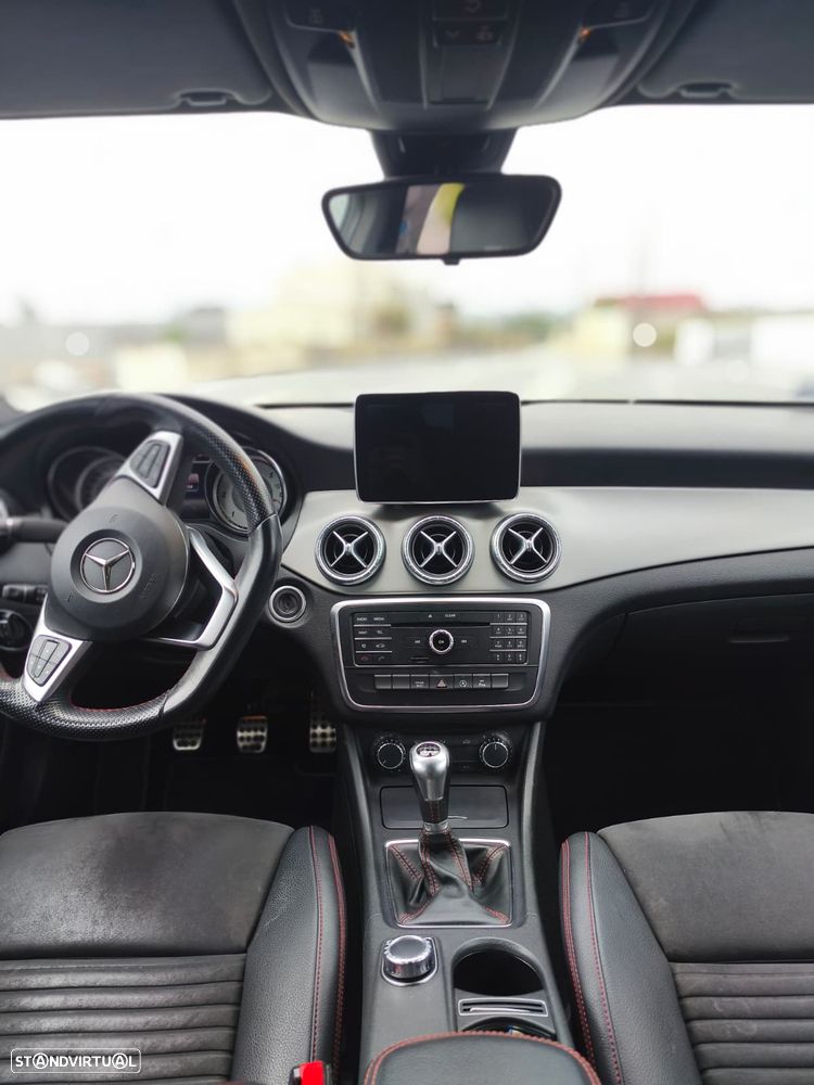 Mercedes-Benz CLA 180 d AMG Line - 9