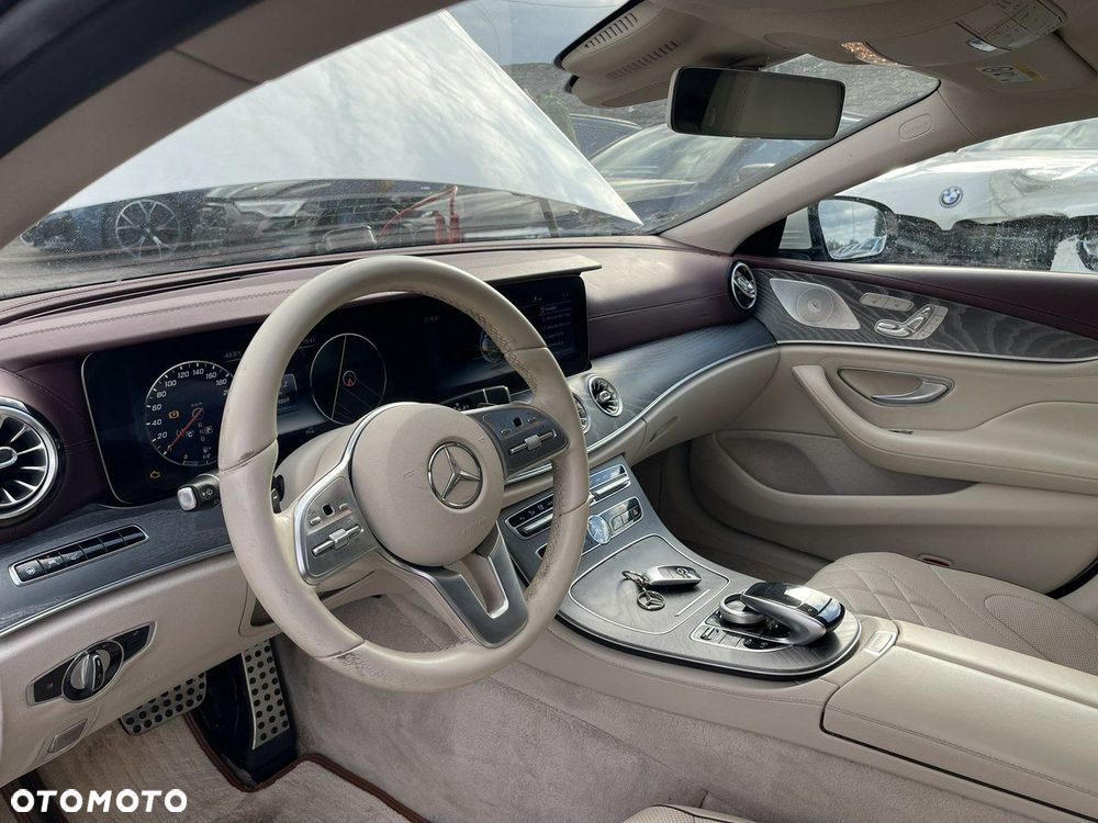 Mercedes-Benz CLS 400 d 4Matic 9G-TRONIC AMG Line - 8
