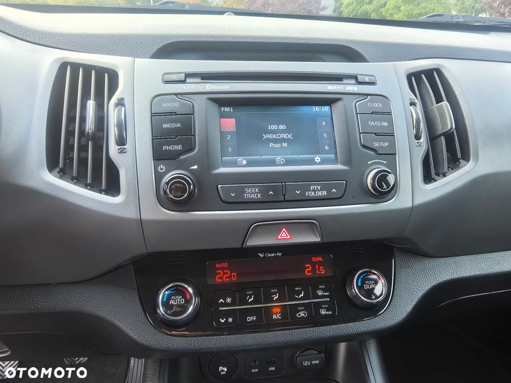 Kia Sportage 1.7 CRDI 2WD Dream-Team Edition - 25